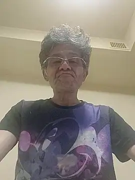 ReekedMyelin Webcam-Show