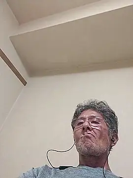 ReekedMyelinのウェブカメラショー