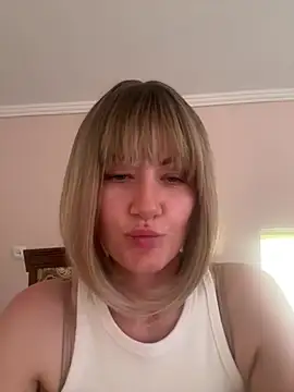 โชว์เว็บแคมของ LunaFoxs