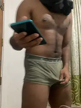 mr_shhw webkamerás műsora