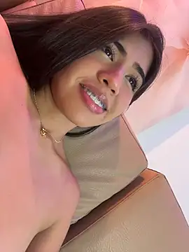 Doll_Maddy_ Live XXX-chat