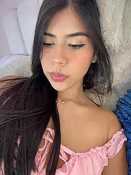دردشة Doll_Maddy_ الجنسية المباشرة