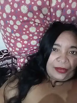 Show de Ariais502026 na webcam