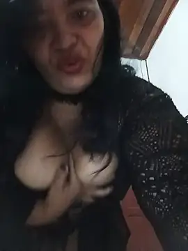 Ariais502026 Webcam Show