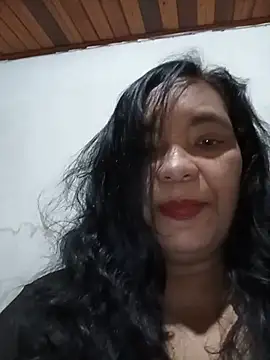 Show de Ariais502026 na webcam