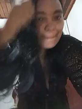 Show de Ariais502026 na webcam