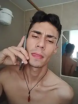 MateoCollins2026n Webbikameraesitys