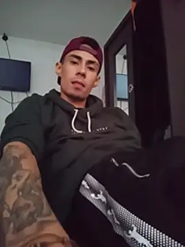 Show de MateoCollins2026 na webcam