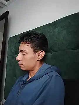 Show de MateoCollins2026 na webcam