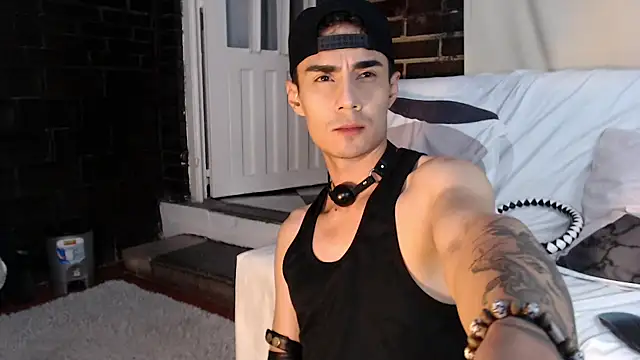 BoysLatin2026n Webbikameraesitys