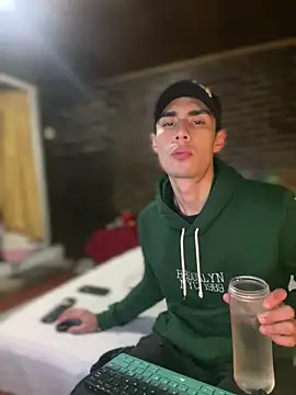 BoysLatin2026n Webbikameraesitys