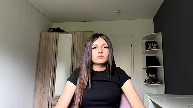 Вебкам-шоу SpanishRooter