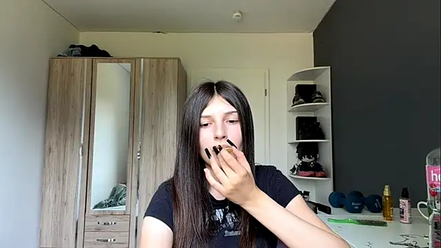 Pertunjukan Kamera Web SpanishRooter
