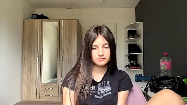 SpanishRooter's Live XXX Chat