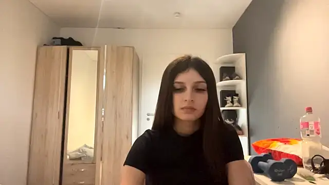 SpanishRooter's Live XXX Chat