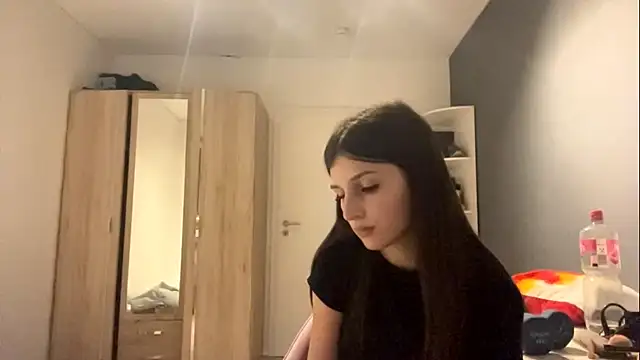 SpanishRooter's Live XXX Chat