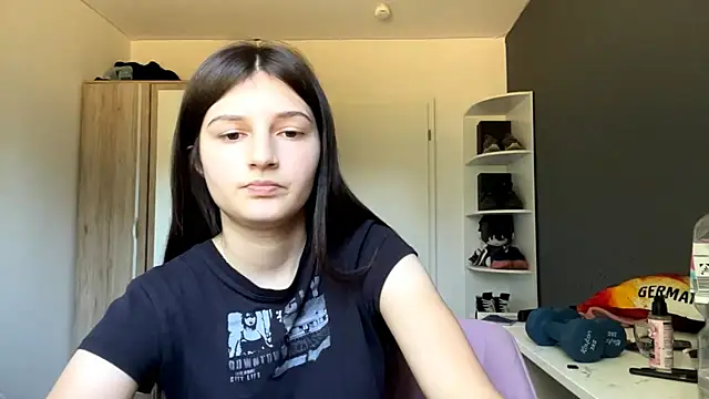SpanishRooter Chat XXX live