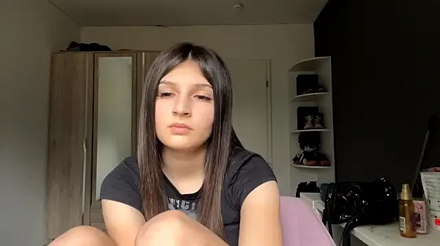 צ'אט XXX בשידור חי של SpanishRooter