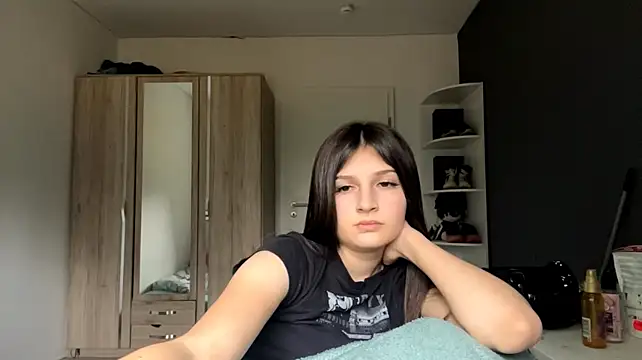 צ'אט XXX בשידור חי של SpanishRooter