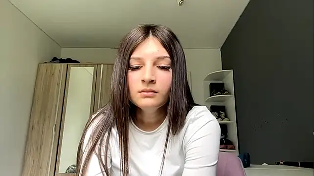 Вебкам-шоу SpanishRooter