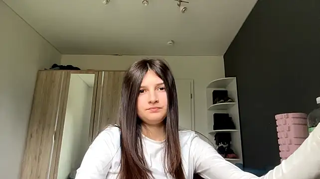 Chat +18 de SpanishRooter ao vivo