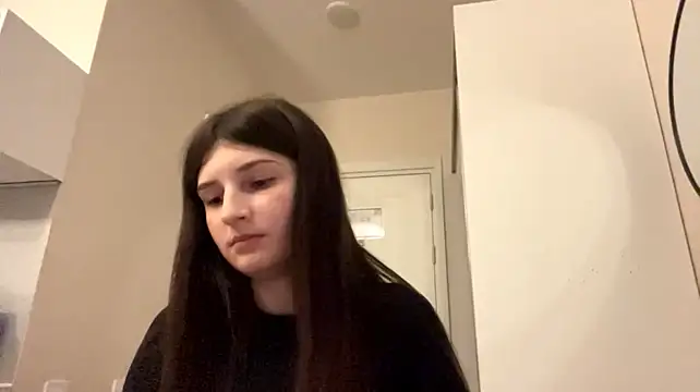 SpanishRooter's Live XXX Chat