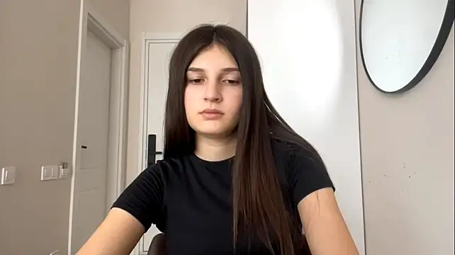 Chat +18 de SpanishRooter ao vivo