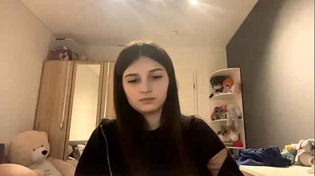 SpanishRooter live XXX chat