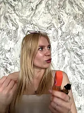 MariaSi007's Live XXX Chat