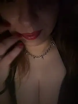 Eze13crybaby Show in webcam