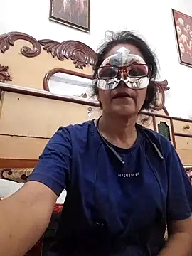 Indianbhaabhi's Webcam Show