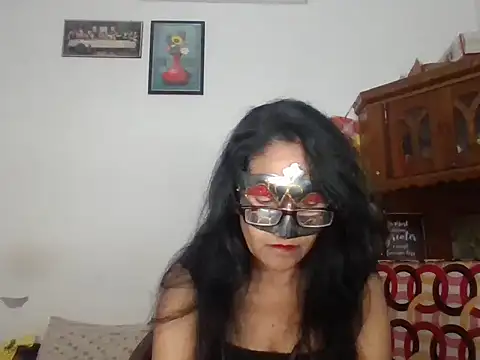 Indianbhaabhi's Webcam Show