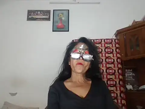 Indianbhaabhi 网络视讯表演