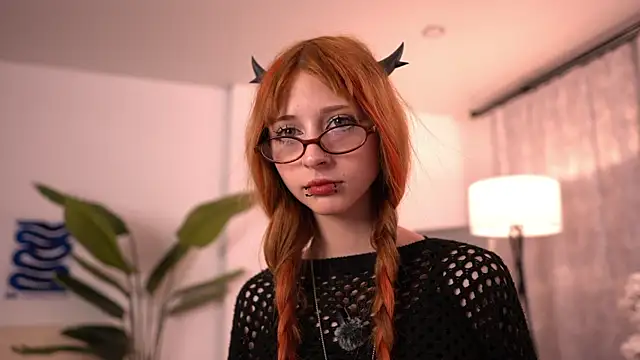 VixenLuxe – webcam-show