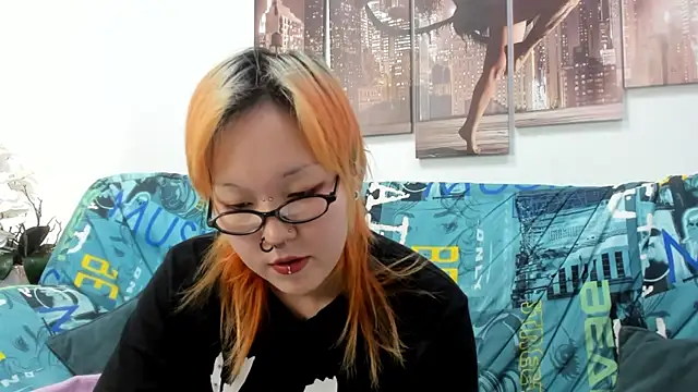 Cute__Kiko Show in webcam