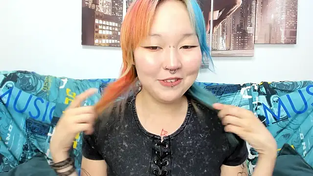 Cute__Kiko Show in webcam