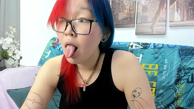 Cute__Kiko élő XXX-chatje