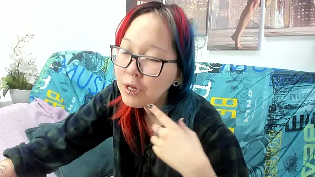 Cute__Kiko Show in webcam