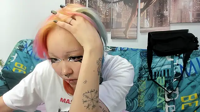 Cute__Kikon Webbikameraesitys