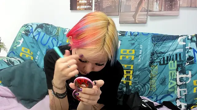 Cute__Kiko Show in webcam
