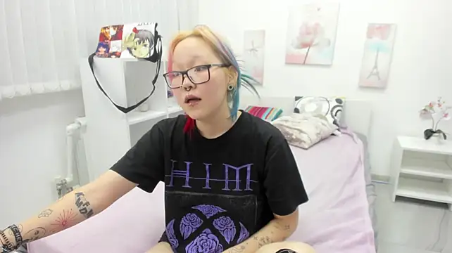 Cute__Kikon Webbikameraesitys