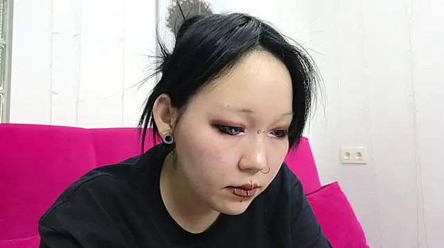 Cute__Kiko Show in webcam