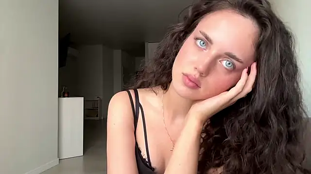 A_Milly – Kamerová šou