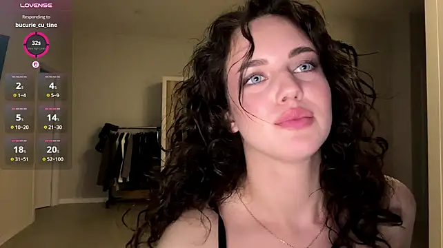 A_Milly Adlı Modelin Canlı XXX Sohbeti