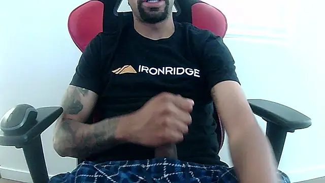 itssofuckingbig Webcam Show