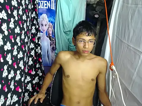 pitter03's Webcam Show
