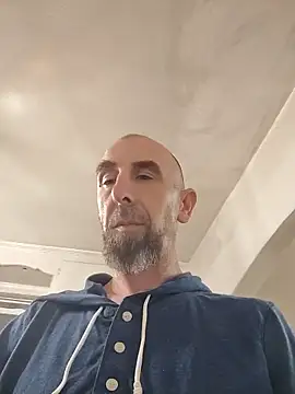 After-HoursGrant Show in webcam