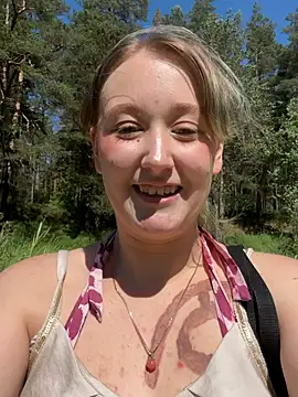 yourcherry3's Live XXX Chat