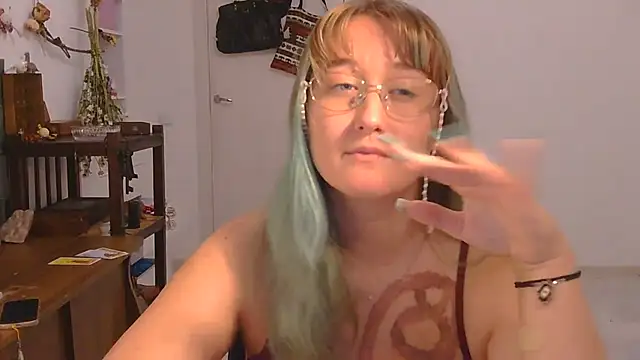 Živý XXX chat yourcherry3
