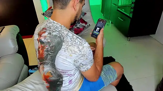 Cat_couplee69 Show in webcam